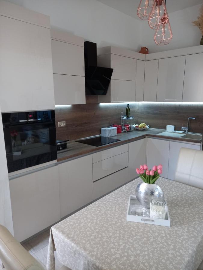 Apartman Beti Apartment โอปาติยา ภายนอก รูปภาพ