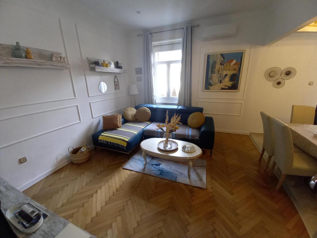 Apartman Beti Apartment โอปาติยา ภายนอก รูปภาพ